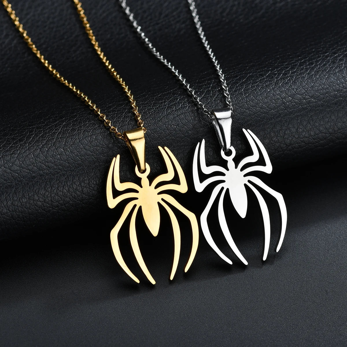 Paired Spider Necklace🤩